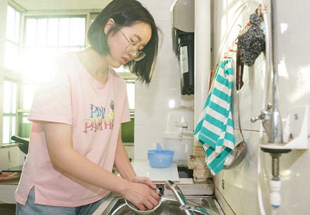 圓夢行動·二十二助 ? | 馬欣雨：“帶著父親的囑托，就得拼命學”